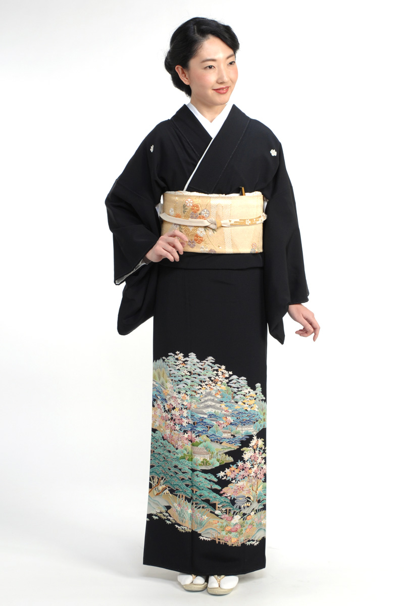 No.378 加賀友禅の黒留袖 | 感動的な着物姿を創造するひろ着物スタイル